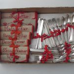 442 4493 TABLEWARE
